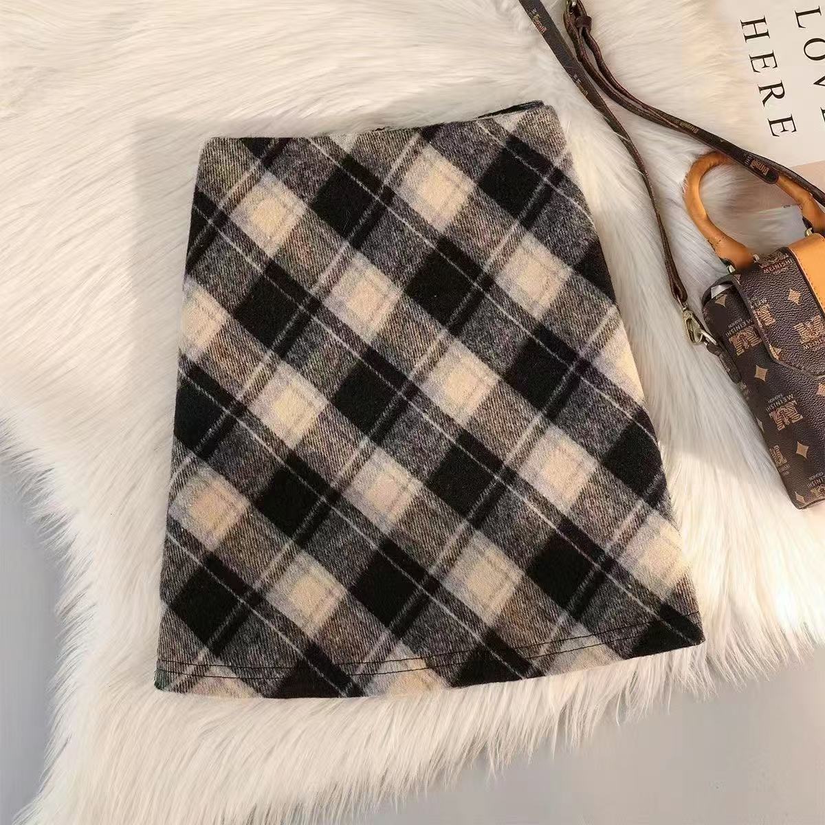 2024 Women's Plaid Half-body Skirt